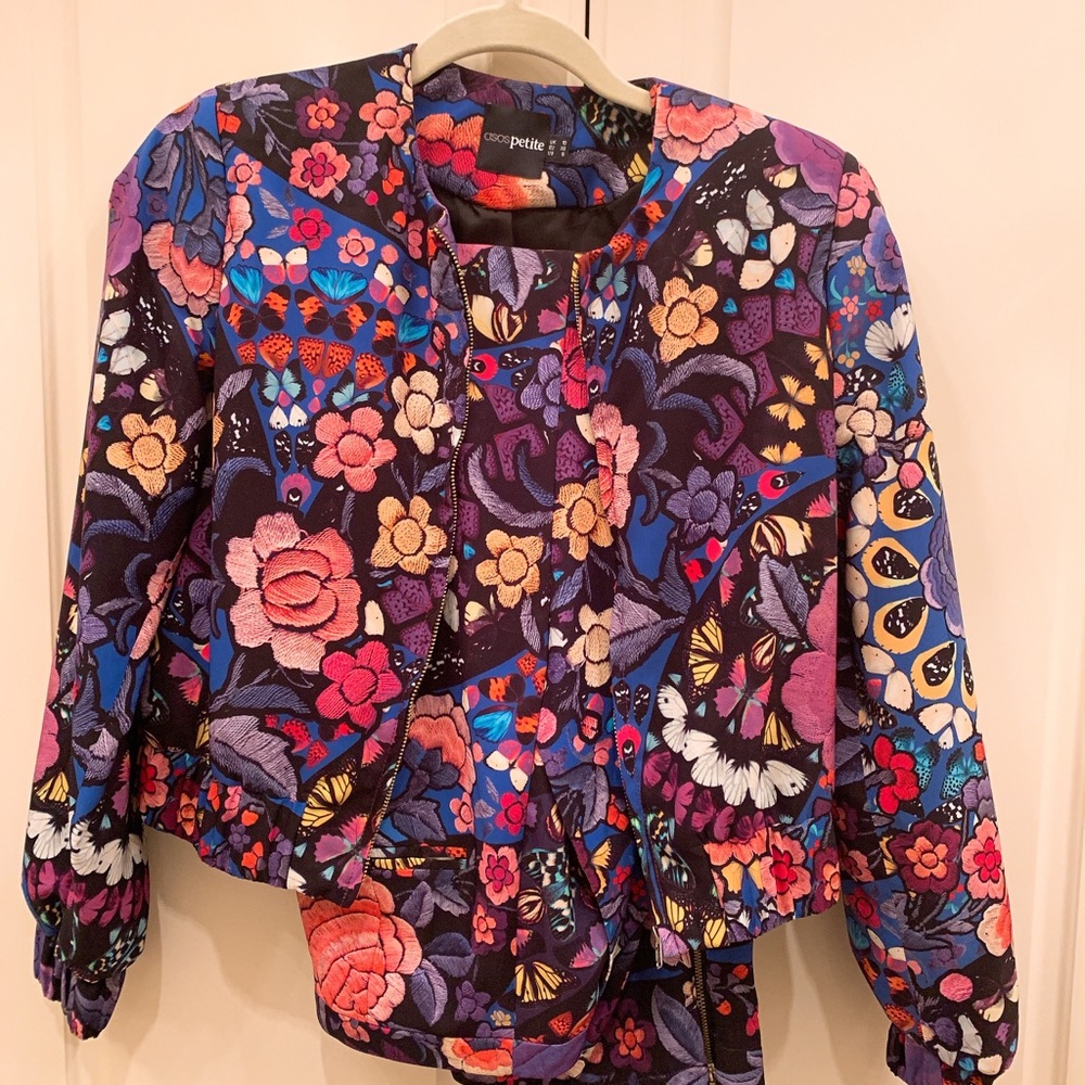 floral pattern top and pants